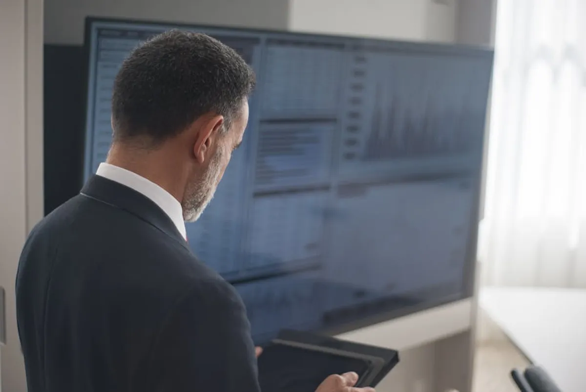 Business Trends to Watch Across Tech, Finance, and Marketing