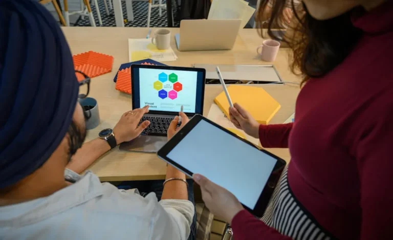 Digital Strategy: Practical Guide for Growing Companies