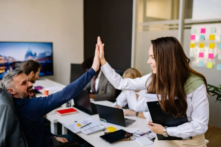 Employee Benefits Management Explained for Small Businesses