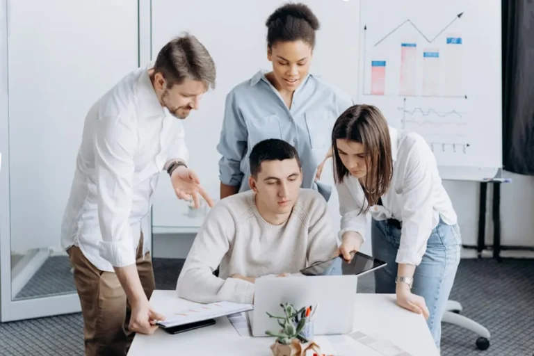 How to Build a Useful Article Around finlandjournal.com Without Sounding Generic