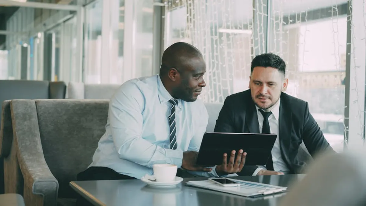 What Makes a B2B Blog Actually Useful?